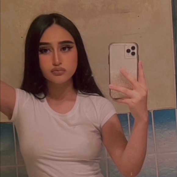 Meet your Posher, Felix - Picture 1 of 1